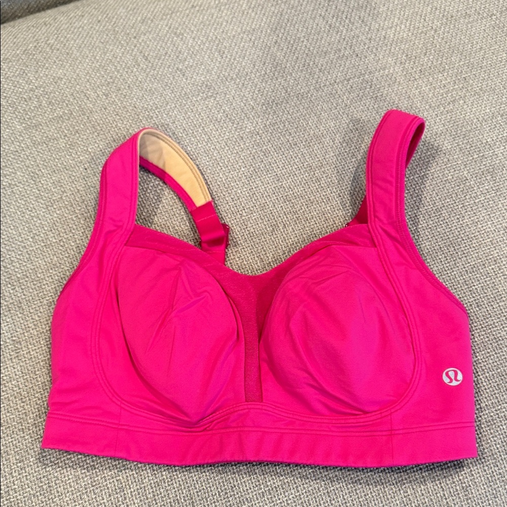 lululemon athletica Pink Sports Bra Size 32 DD